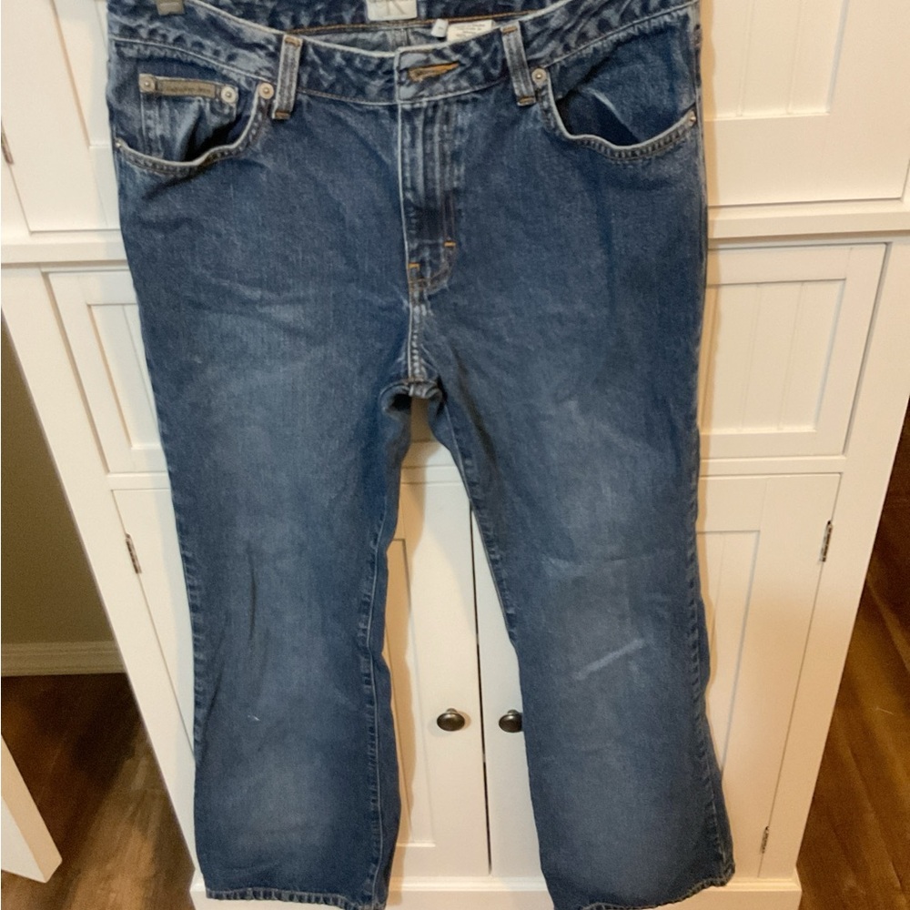Calvin Klein Straight Leg Jeans Medium Wash Y2K Vibe
